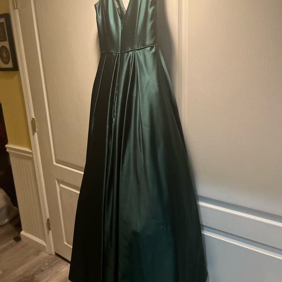 Prom ball gown EUC - Picture 2 of 6